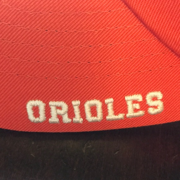 Official MLB Baltimore Orioles Men’s Hat - Picture 2 of 7